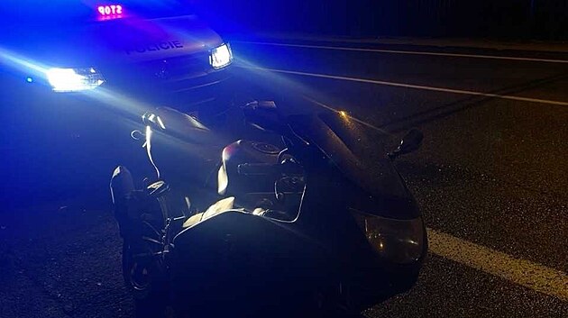 Motorkář, kterého zastavila policie ve Frýdku-Místku, spáchal jedinou jízdou pět prohřešků.