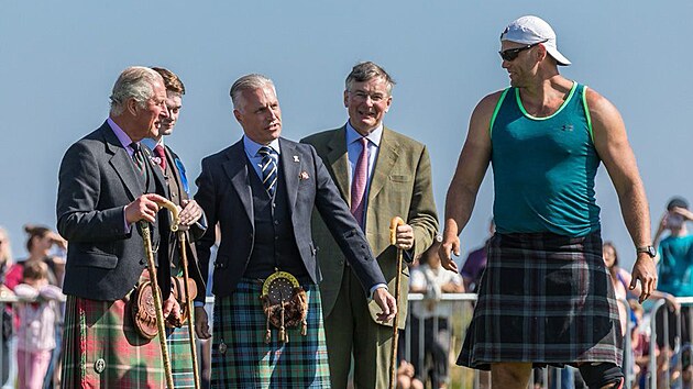 Vladislav Tul��ek a kr�l Karel III., tehdy je�t� princ, v roce 2019.