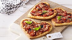 Minipizzy ve tvaru srdce