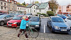 Parkovi�t� u �apkovy vily v Úpici