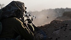 Izraelská armáda během odvetných operací v Pásmu Gazy (13. listopadu 2023)