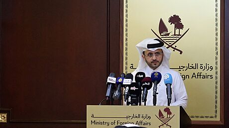 Mluví katarského ministerstva zahranií Mádid Ansárí oznamuje prodlouení...