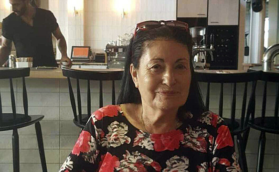 Na nedatované fotografii je 84letá Alma Avrahamová, která byla souástí tetí...
