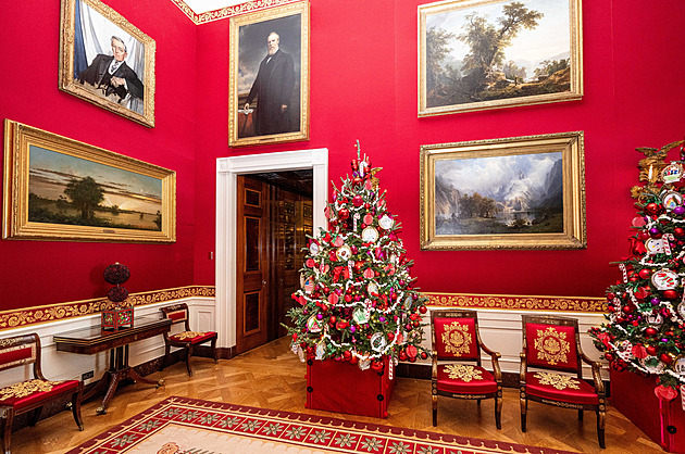 Výzdoba jako politická práce. Příprava Bílého domu na Vánoce trvá měsíce
