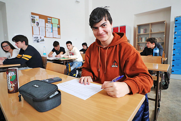 E-přihlášku na SŠ podalo 135 000 uchazečů, většina přes bankovní identitu