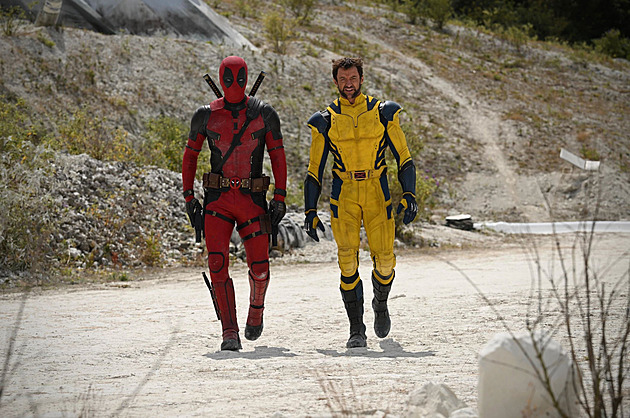 Legendární foto. Zleva: Ryan Reynolds a Hugh Jackman na place Deadpoola 3