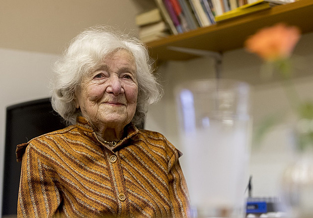 Zemřela lékařka Linda Wichterlová, manželka vynálezce kontaktních čoček