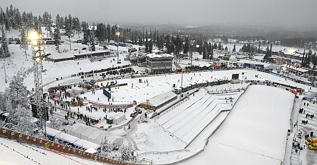 V kvalifikaci na úvodní závod SP v běhu na lyžích uspěli čtyři Češi