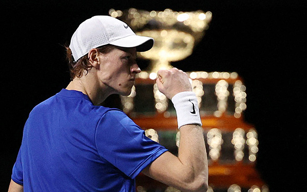 Útočí ryšavý zabiják. Djokovič i Alcaraz ho chválí. Rodí se velká rivalita?