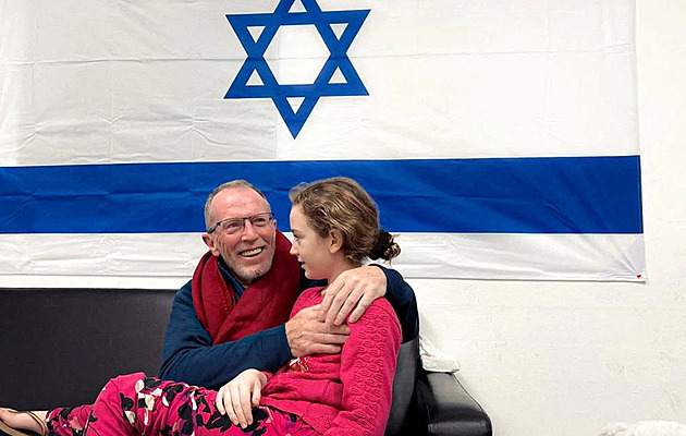 Izrael zastřelil sedm Palestinců, tvrdí úřady. S Hamásem si vymění další vězně