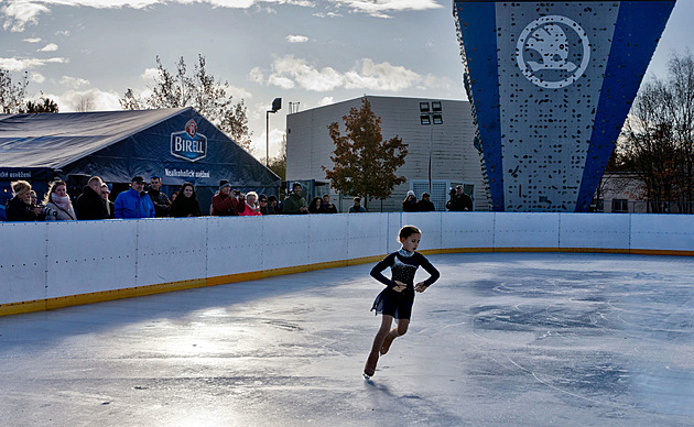 Bruslařům začne sloužit kluziště na Slovanech, budou v něm i zábavné akce