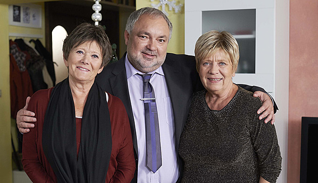 Niklová z Ulice, odvážná erotická scéna na začátek. Jaroslava Obermaierová slaví 80