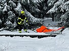 Hasi�i zachra�ovali �enu z p�ehrady v Jizersk�ch hor�ch.