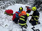 Hasi�i zachra�ovali �enu z p�ehrady v Jizersk�ch hor�ch.