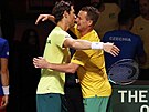 Australané se radují z postupu do semifinále Davis Cupu v Málaze.