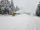 Ski centrum v íkách chce zahájit lyaskou sezonu u zaátkem prosince. (23....