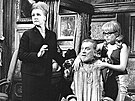 Antonie Hegerlíková po boku Zdeka tpánka ve filmu Poslední opona (1965).