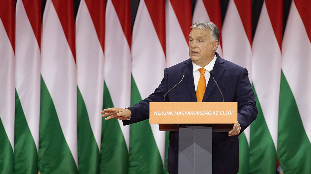 Maarský premiér Viktor Orbán (18. listopadu 2023)