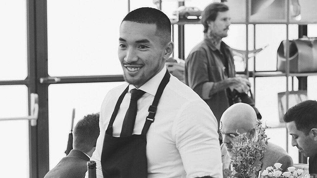 VIDEO Zařizuje catering na F1. Lístek stojí statisíce, říká Čech