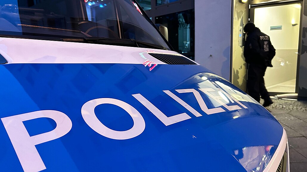 Nmecká policie podnikla razii proti islámským radikálm. (23. listopadu 2023)