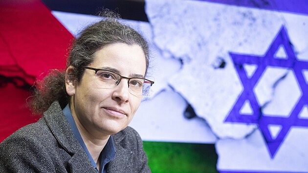 Hostem poadu Rozstel je Irena Kalhousová, analytika a editelka Herzlova...