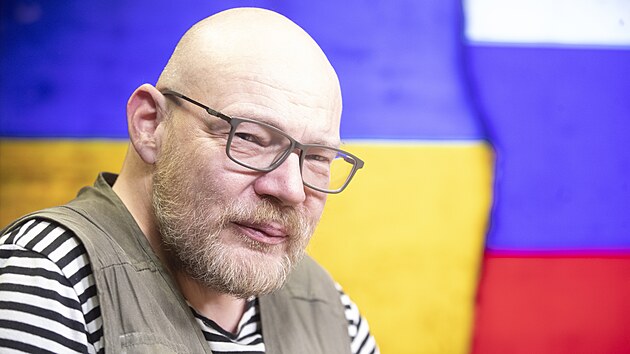 Hostem poadu Rozstel je Ondej Soukup, novin eskho rozhlasu, publicista, odbornk na Ukrajinu a Rusko.