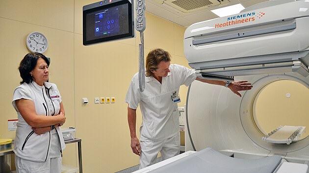 Nov� diagnostick� p��stroj v karlovarsk� nemocnici.