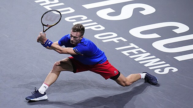 Jiří Lehečka bojuje ve čtvrtfinále Davis Cupu ve španělské Málaze.