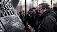 Nmecký ministr obrany Boris Pistorius u pomníku Nebeské setniny v Kyjev (21....