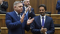 Slovenský parlament podle oekávání vyslovil dvru vlád Roberta Fica. Na...