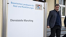 Bavorský premiér Markus Söder spole�n� s bavorským ministrem vnitra Joachimem...