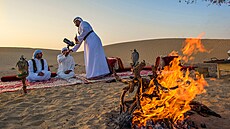 Jednou ze starých tradic beduín� v rezervaci Al Marmoom je sokolnictví.