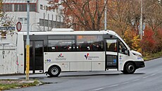 Nové CNG autobusy od výrobců Rošero a SOR Libchvany v areálu parkoviště u...