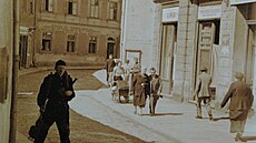 Tento dobový snímek po�ídila Margaret Bourke-White. Zachytila na n�m �ivot v...