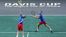 Adam Pavlásek a Jií Leheka ve tvrtfinále Davis Cupu ve panlské Málaze.
