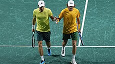 Matthew Ebden (vlevo) a Max Purcell ve �tvrtfinále Davis Cupu ve �pan�lské...