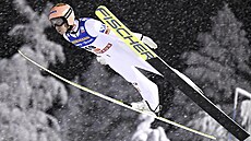 Rakouský skokan na lyích Stefan Kraft ovládl závod Svtového poháru v Kuusamu.
