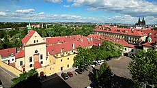 Kapucíni na Hradanech. Nejstarí eský kláter ádu meních bratí kapucín,...