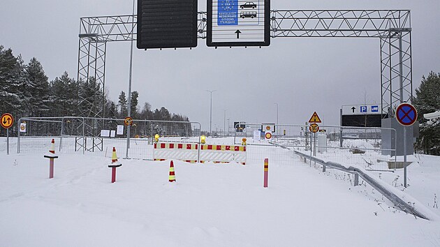 Uzaven hranin stanice Vaalimaa mezi Finskem a Ruskem ve finskm Virolahti (29. listopadu 2023)