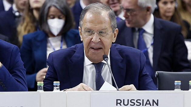 Rusk ministr zahrani ve svm projevu na zasedn OBSE obvinil Zpad, e vede hybridn vlku proti Rusku. (30. listopadu 2023)