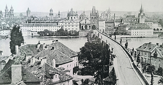Nejstarí dochovaný snímek Prahy. Pochází z roku 1856. Více snímk metropole z...