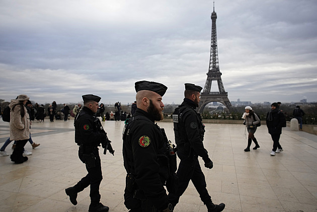 Selhali psychiatři, řekl po zabití turisty islamistou francouzský ministr