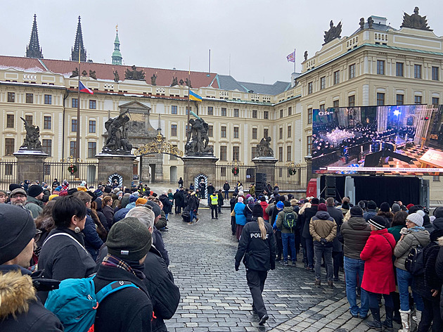 Šlechta, nekonformita a státníci u sv. Víta. Schwarzenbergův pohřeb odrážel jeho osobnost