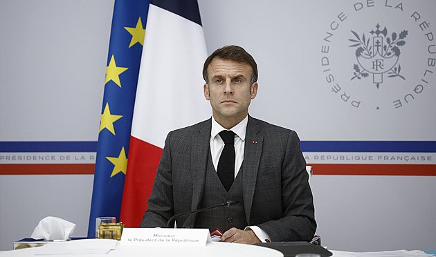 Francouzské ambice. Macron chce vést Evropu, ale nedaří se mu to