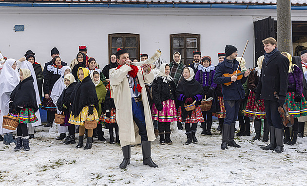 Troubení ponocného a draní peří. Vlčnov zažil starodávný advent