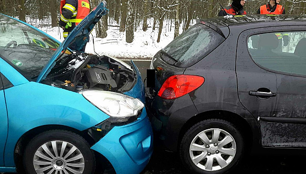 Ty naše pojišťovny české. Podniky, kde nikdo nesmí nic říct, jinak ho mu zřejmě hrozí trest smrti