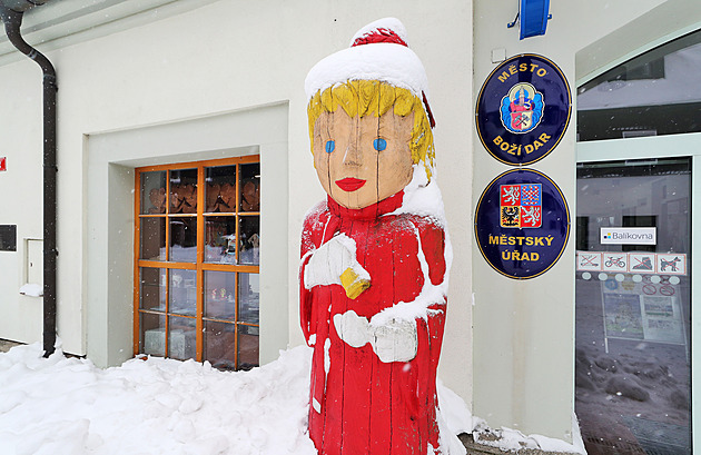Ježíškova pošta rozdává razítka, dopisy s andělem letí do všech koutů světa