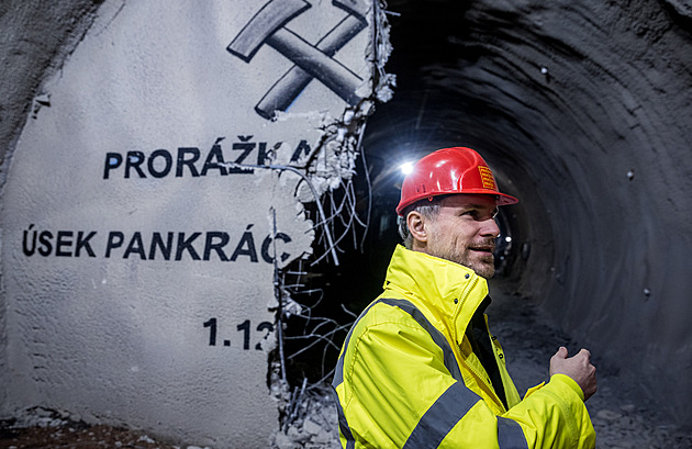 Metro D v nejistotě. ÚOHS zrušil výběr vítěze třicetimiliardového tendru