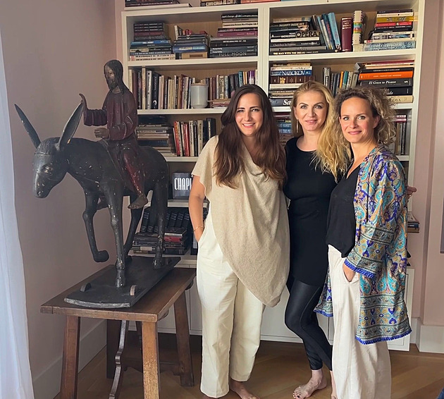 Po Medě, Werichovi a Martě přijde Forman. Na Kampě ho ztvární Adamczyk a Děrgel