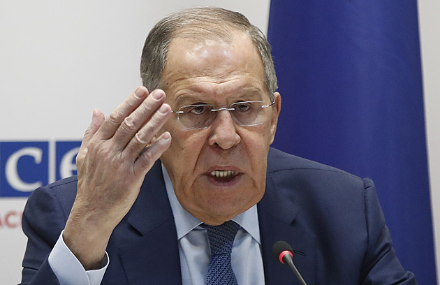 Lavrov se ohání třetí světovou válkou, vadí mu západní zbraně na ruské půdě